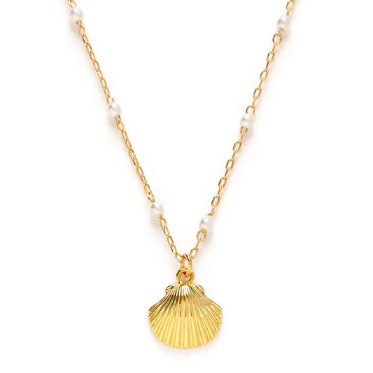 Venus de Milo Scallop Pearl Necklace