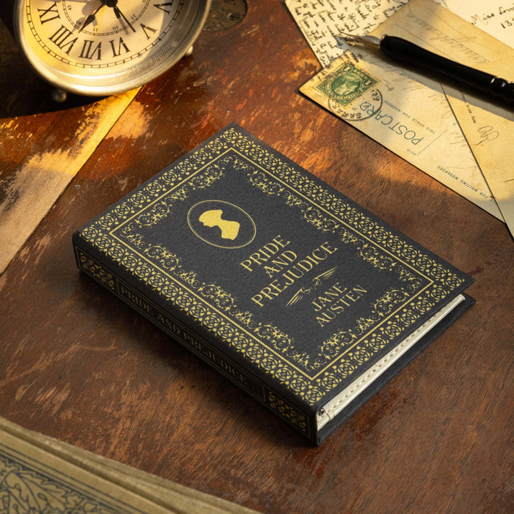 Classics of Literature Passport/Notebook Wallet