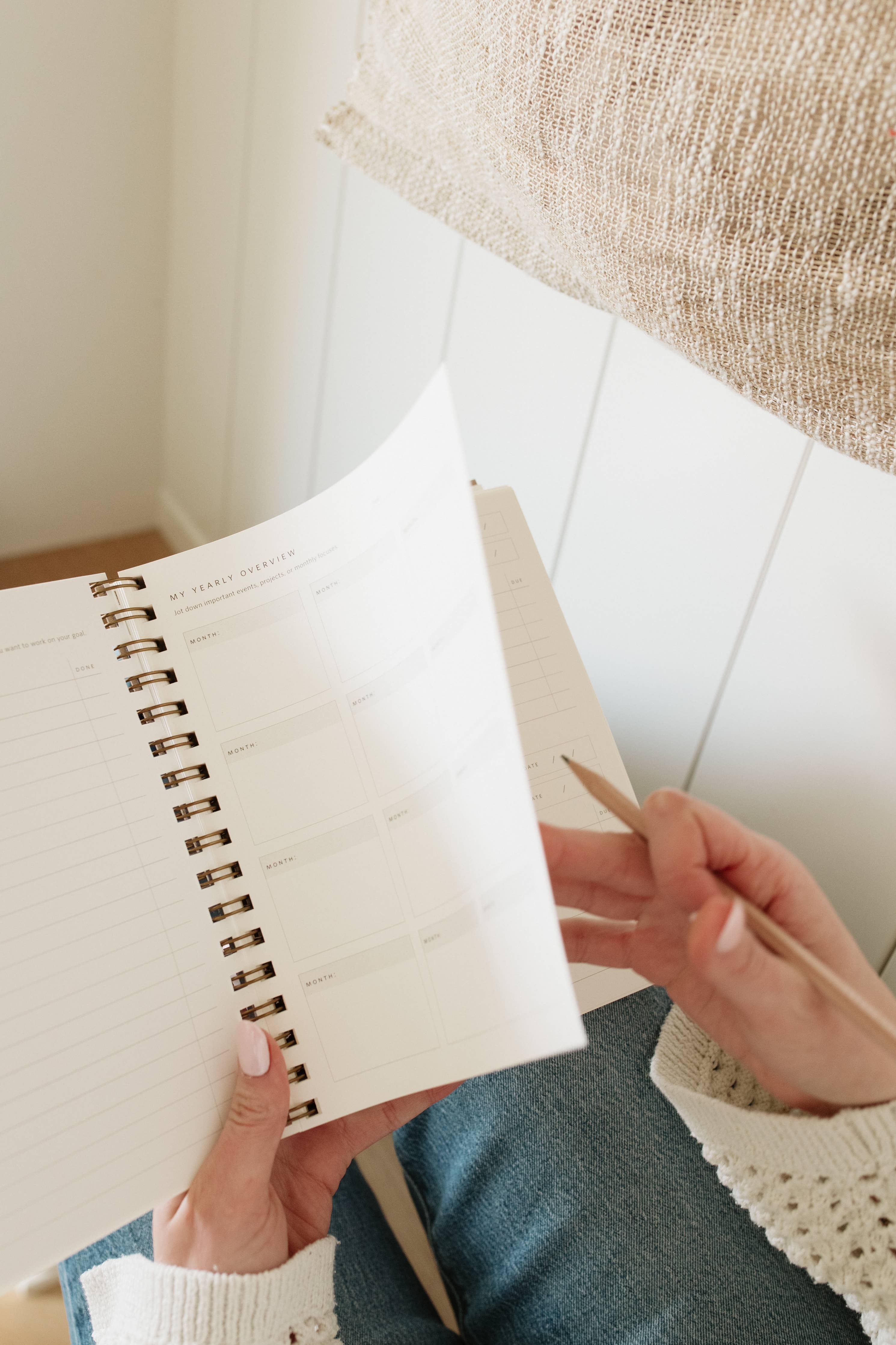 Quarterly Overview Undated Planner - 2 Colors