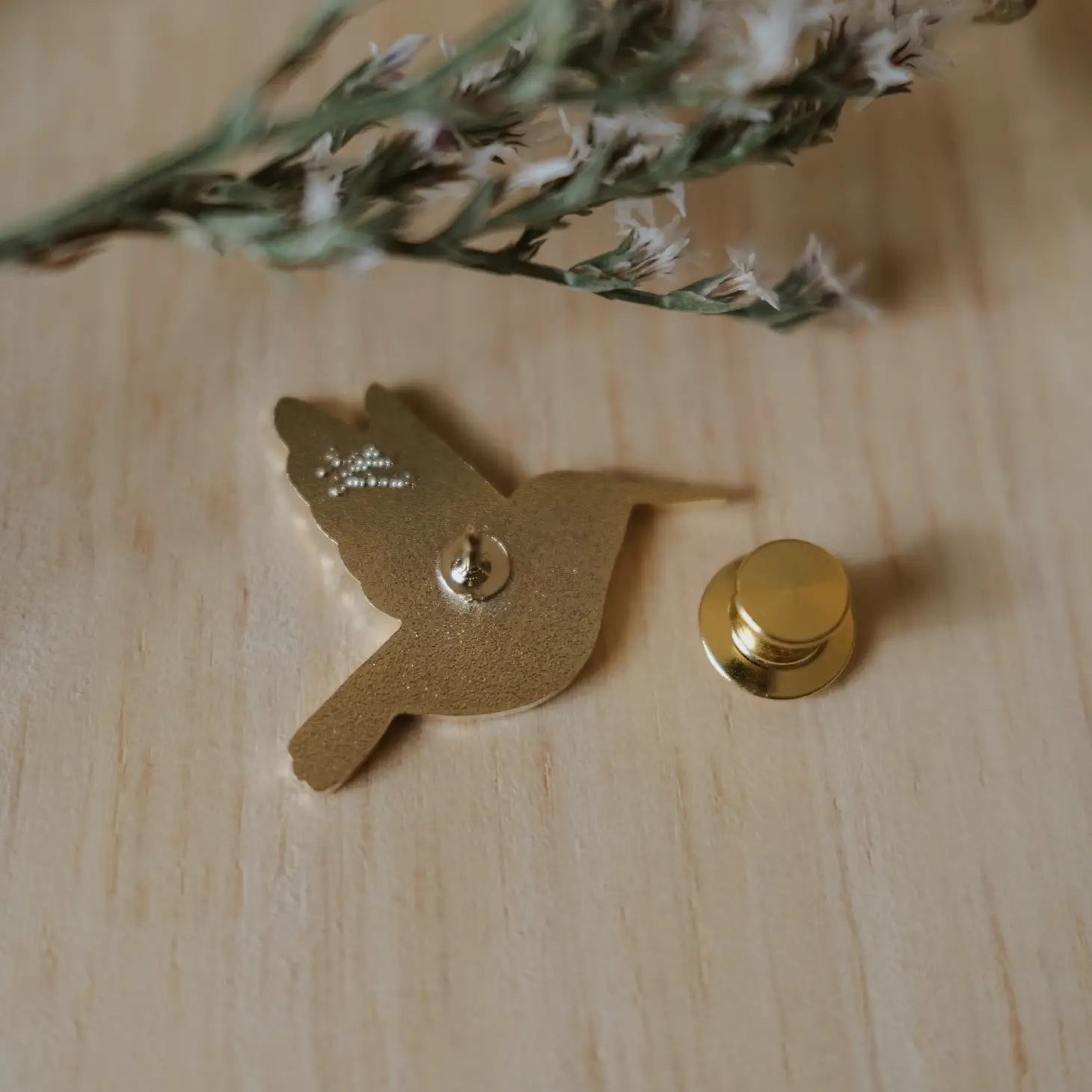 Hummingbird Pin