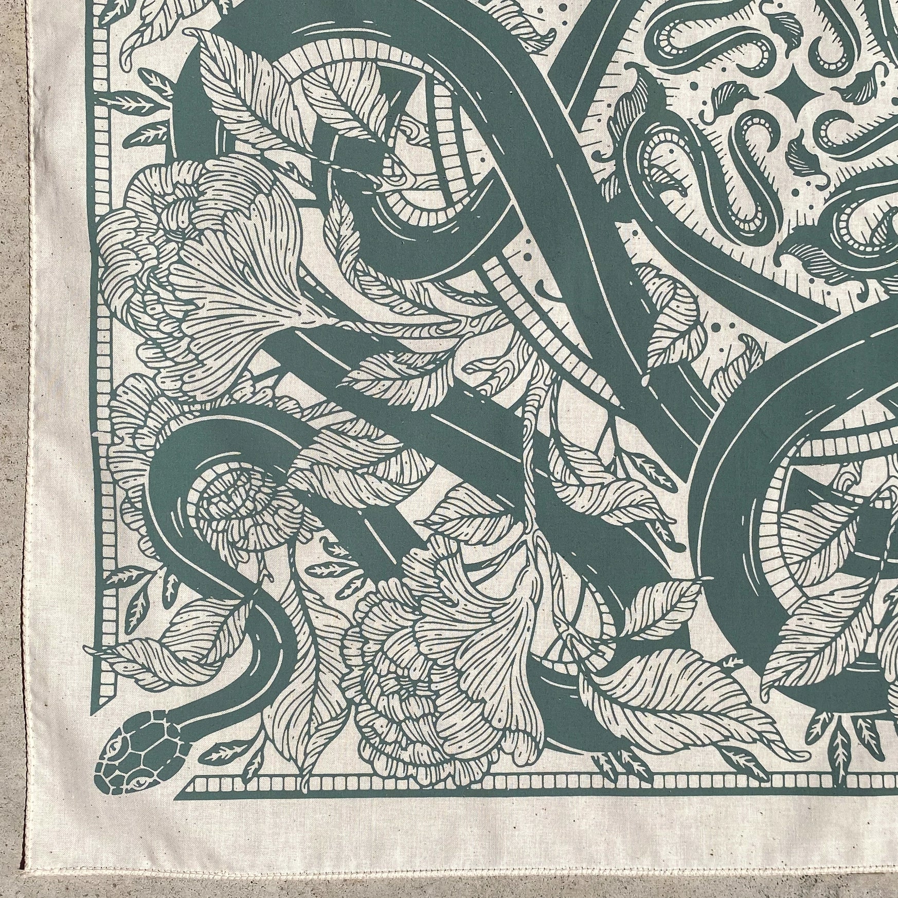 Laurel Floral Snake Bandana