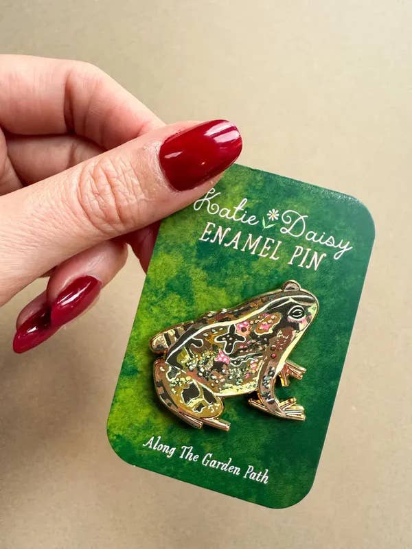 Garden Toad Pin