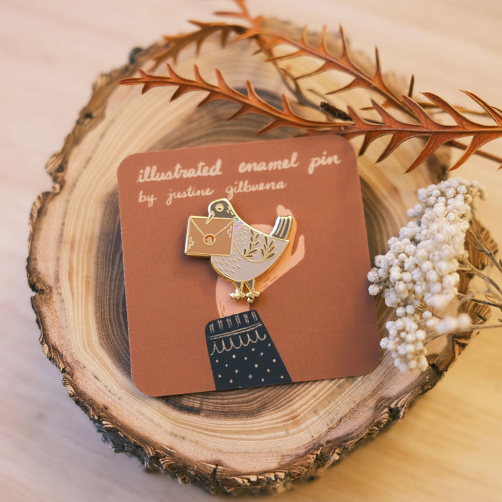 Pigeon Messenger Pin