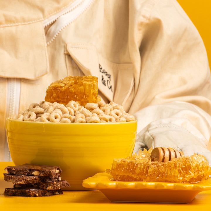 Honey Nut Oh's Chocolate Bar