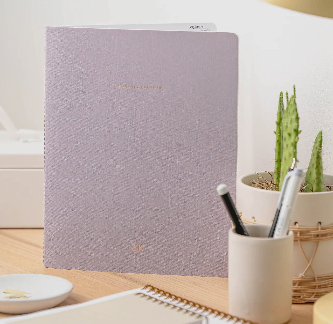 Appointed Undated Monthly Planner - 3 Colors