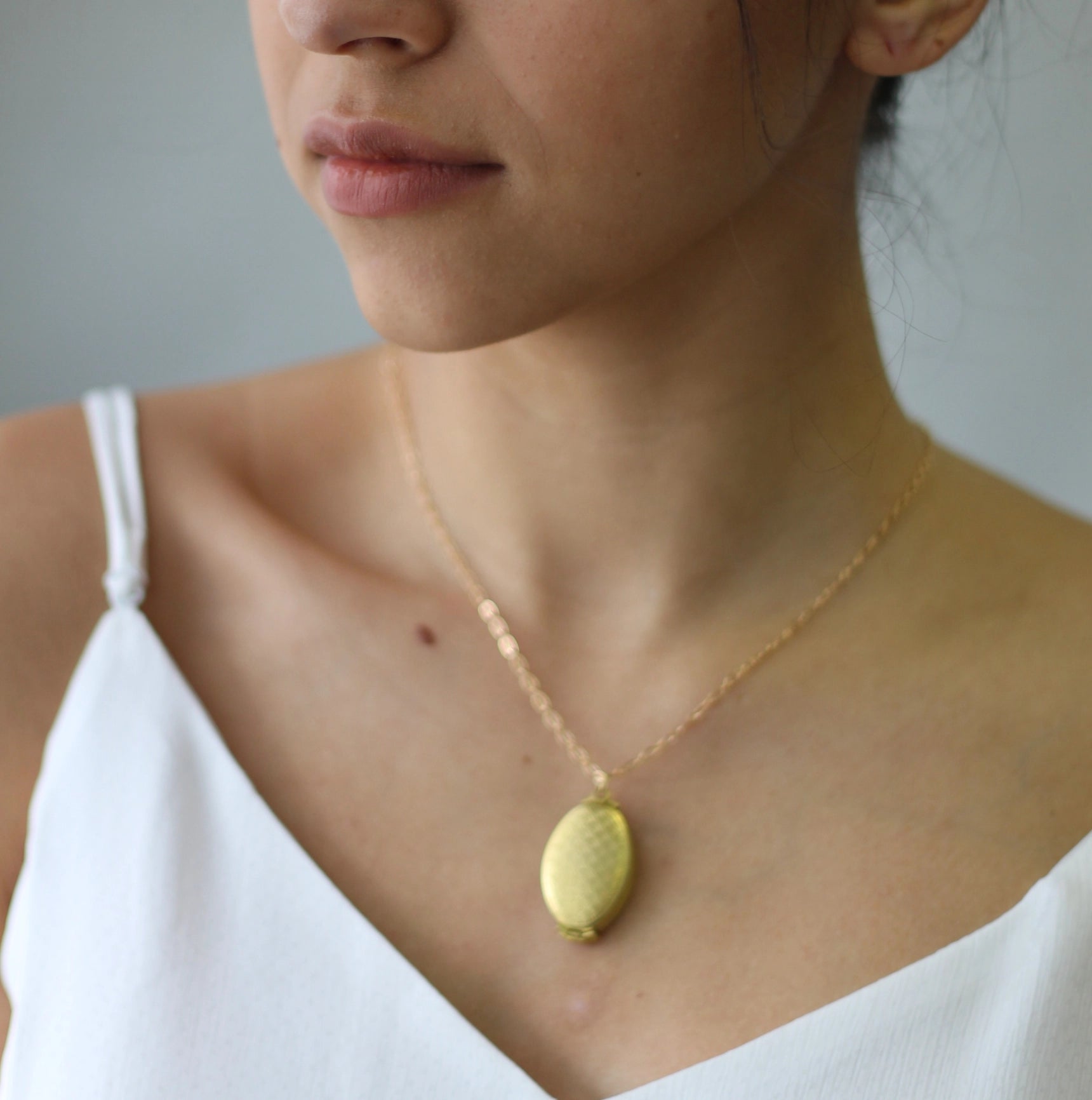 Family Tree Folding Scalloped Locket