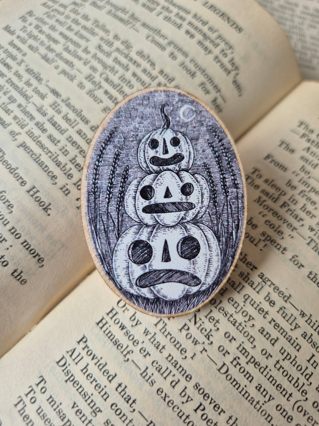 Pumpkin Pals Wooden Pin
