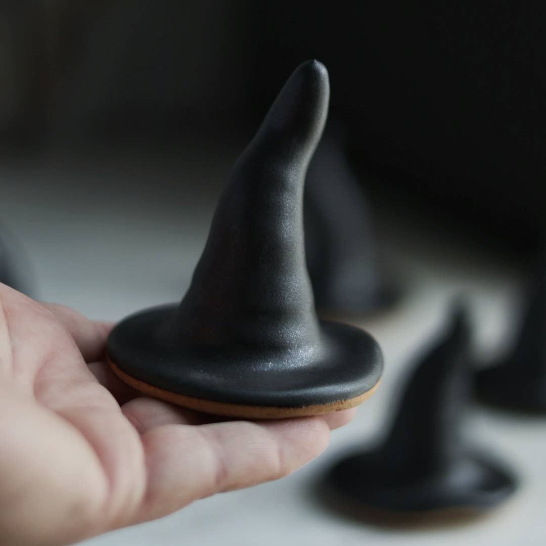 Black Witch's Hat Handmade Ceramic Ring Holder