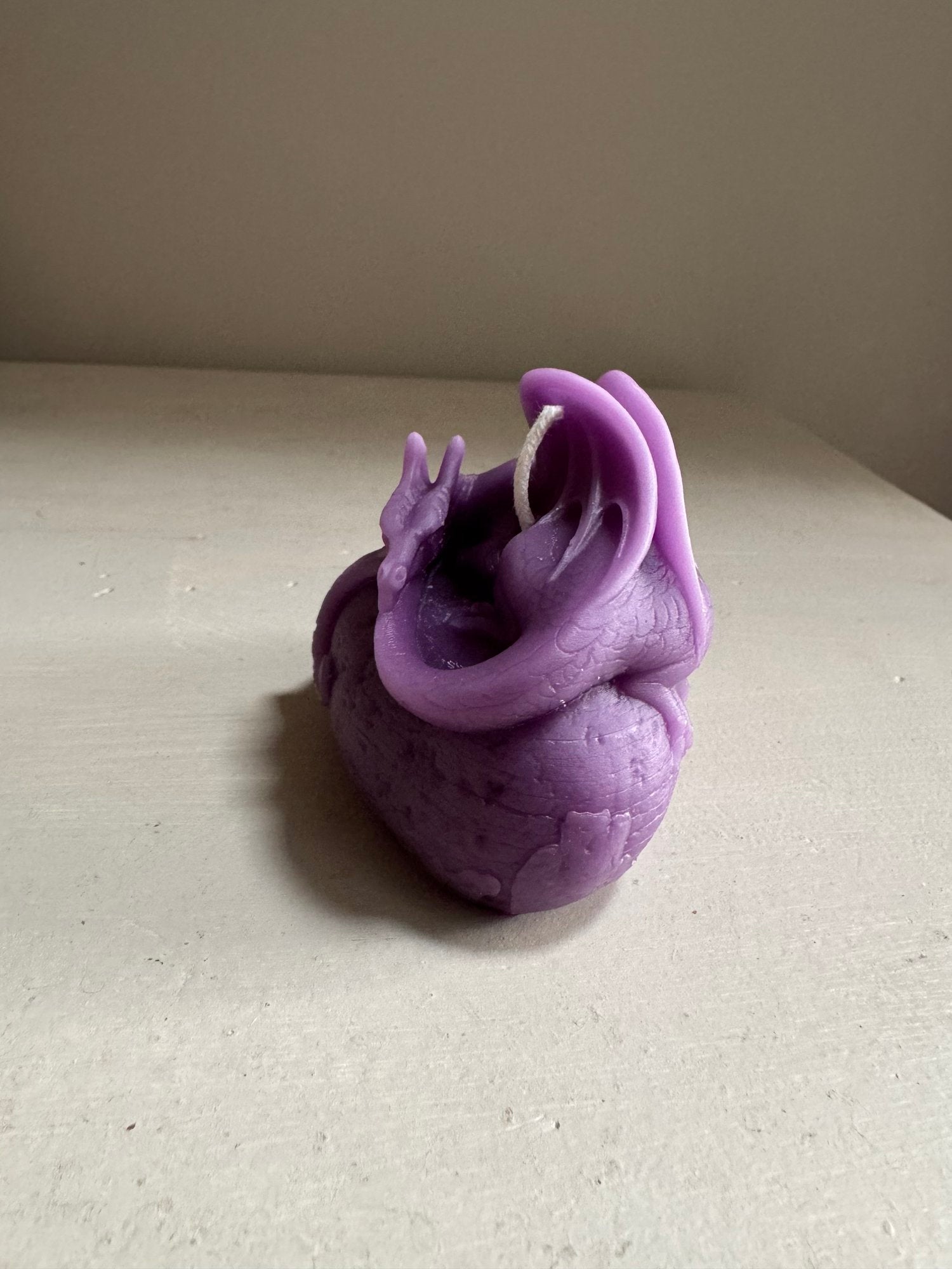 Dragon Protector Beeswax Candle - Thumbnail 5