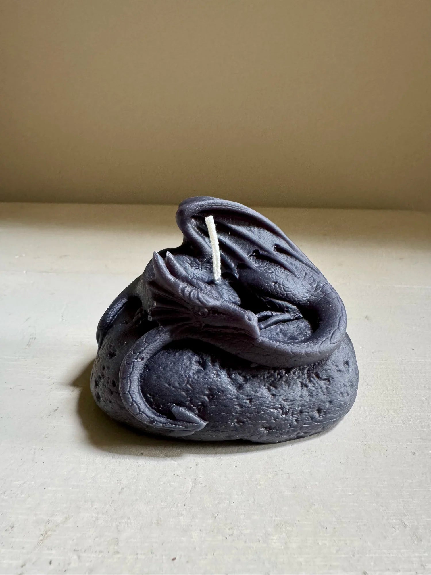 Dragon Protector Beeswax Candle - Thumbnail 3