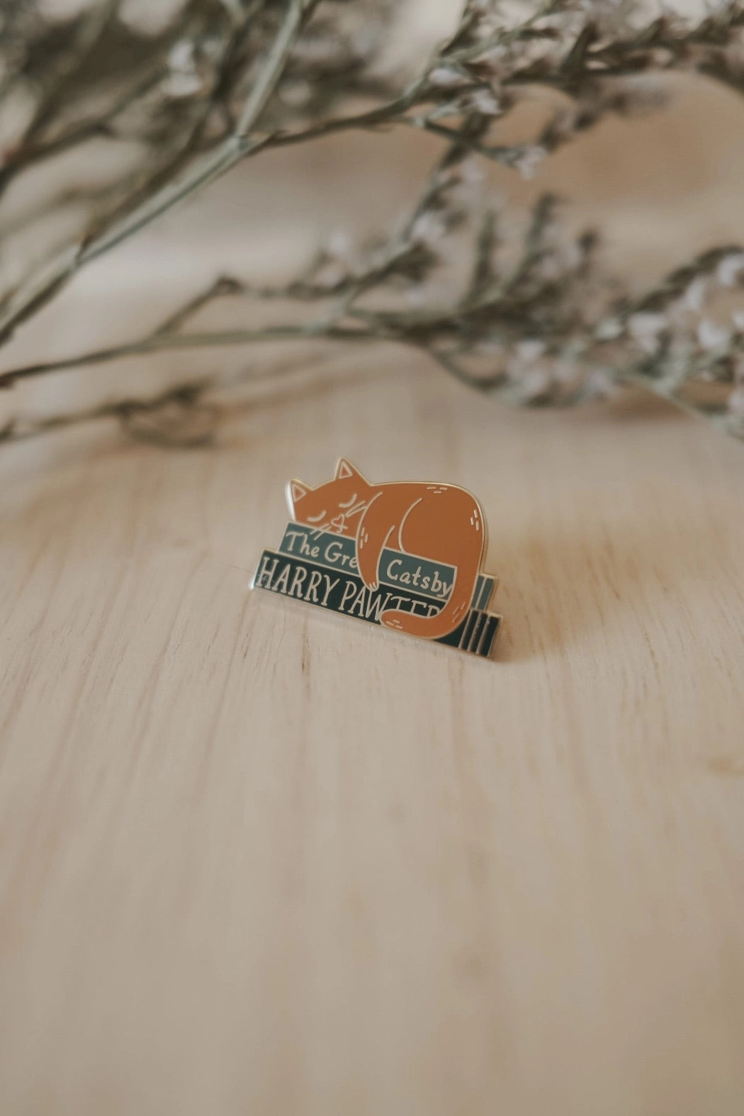 Literary Cat Pin - Orange