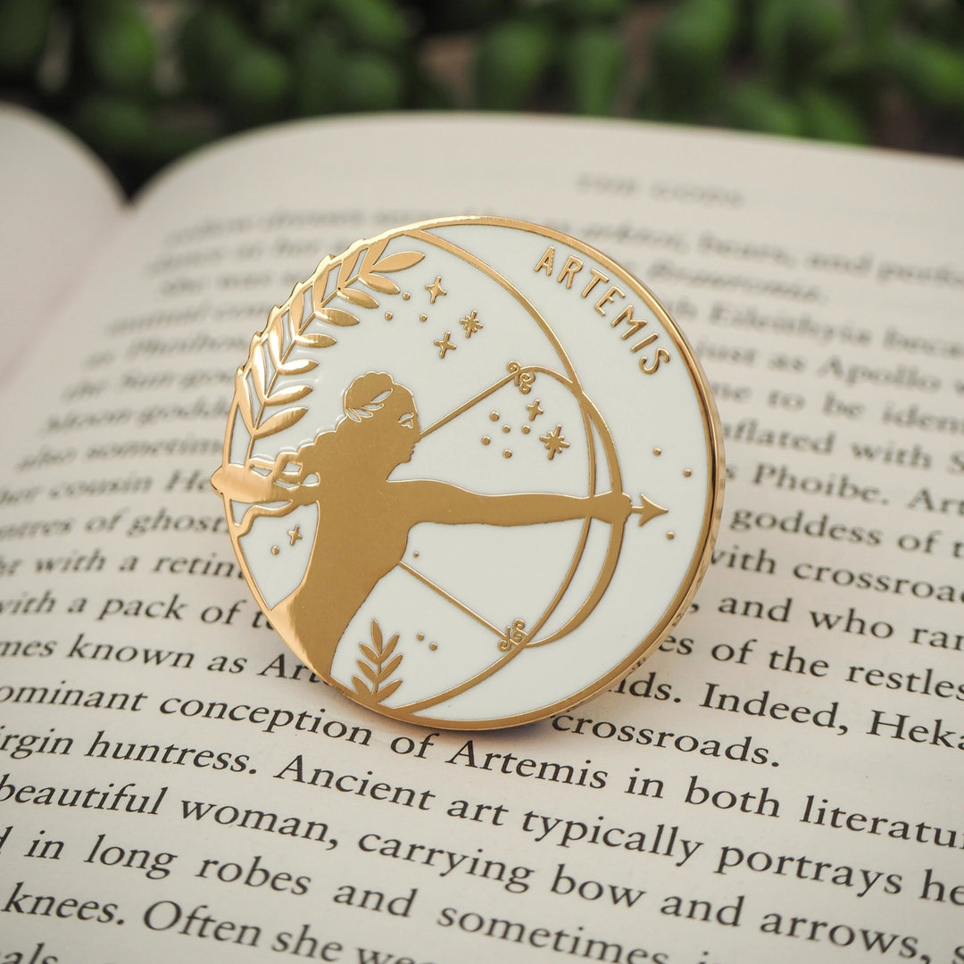 Artemis Pin