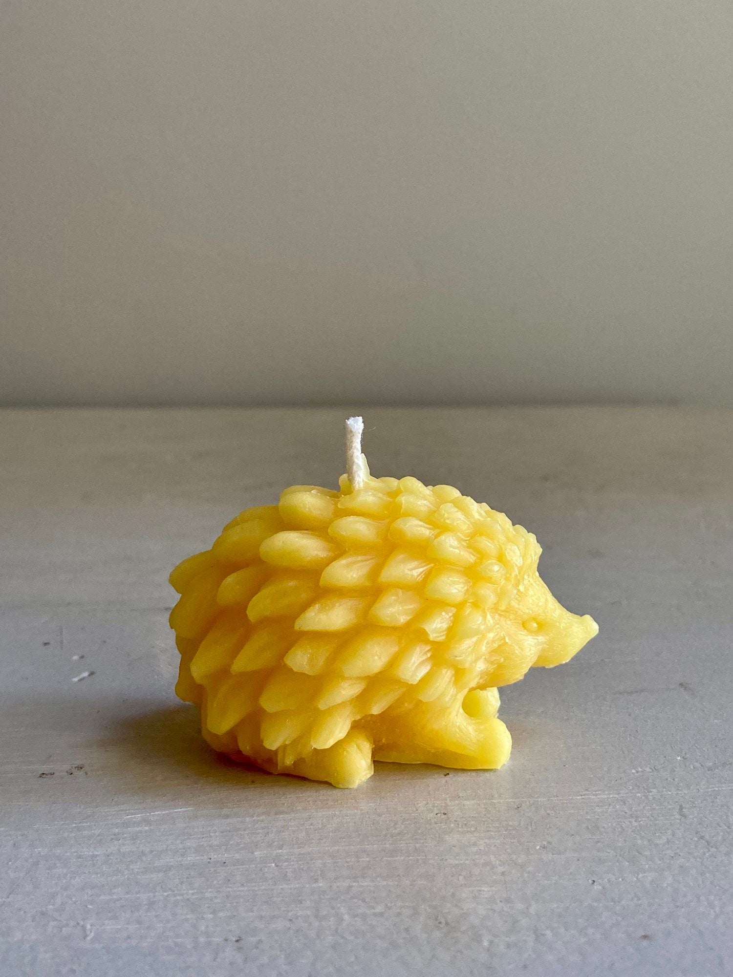 Hedgehog Beeswax Candle - Natural