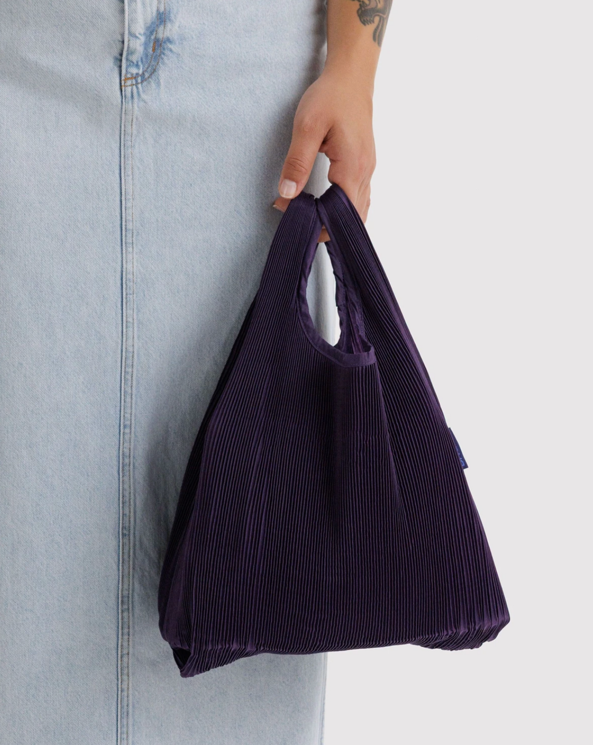 Pleated Baggu - Fig