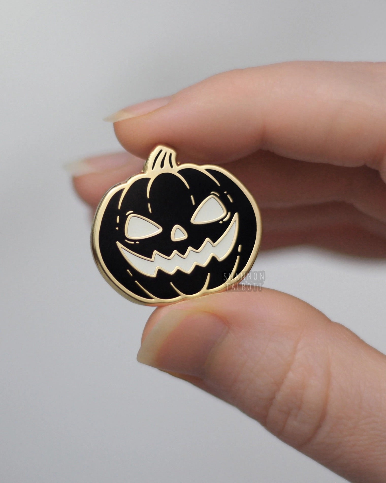 Jack-O-Lantern Pin - Glow-In-The-Dark