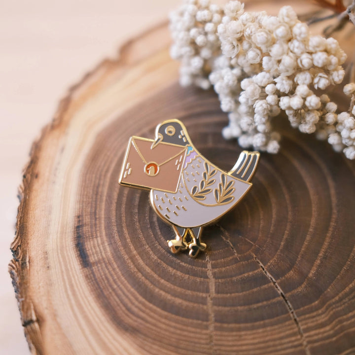 Pigeon Messenger Pin