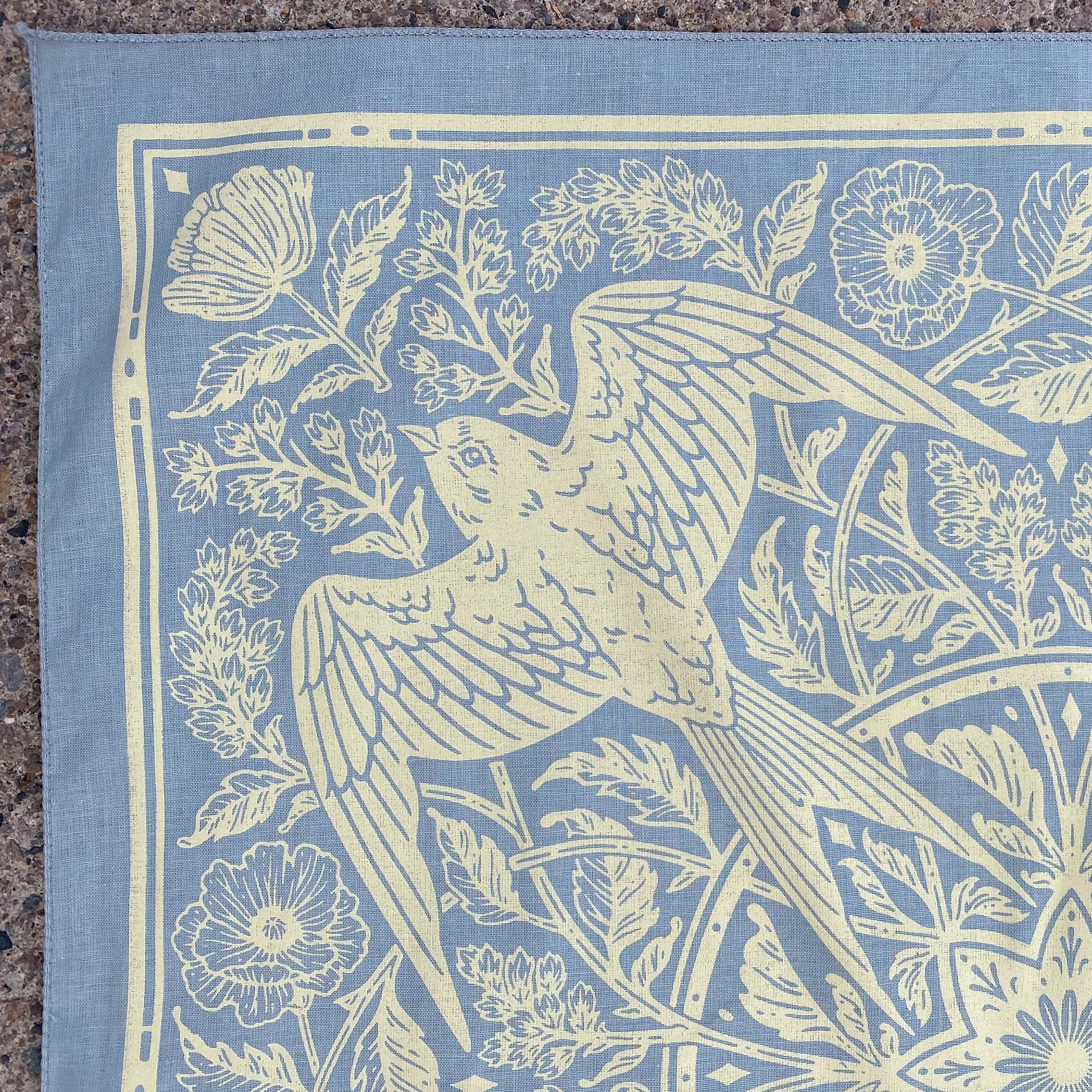 Heather Barn Swallow Bandana