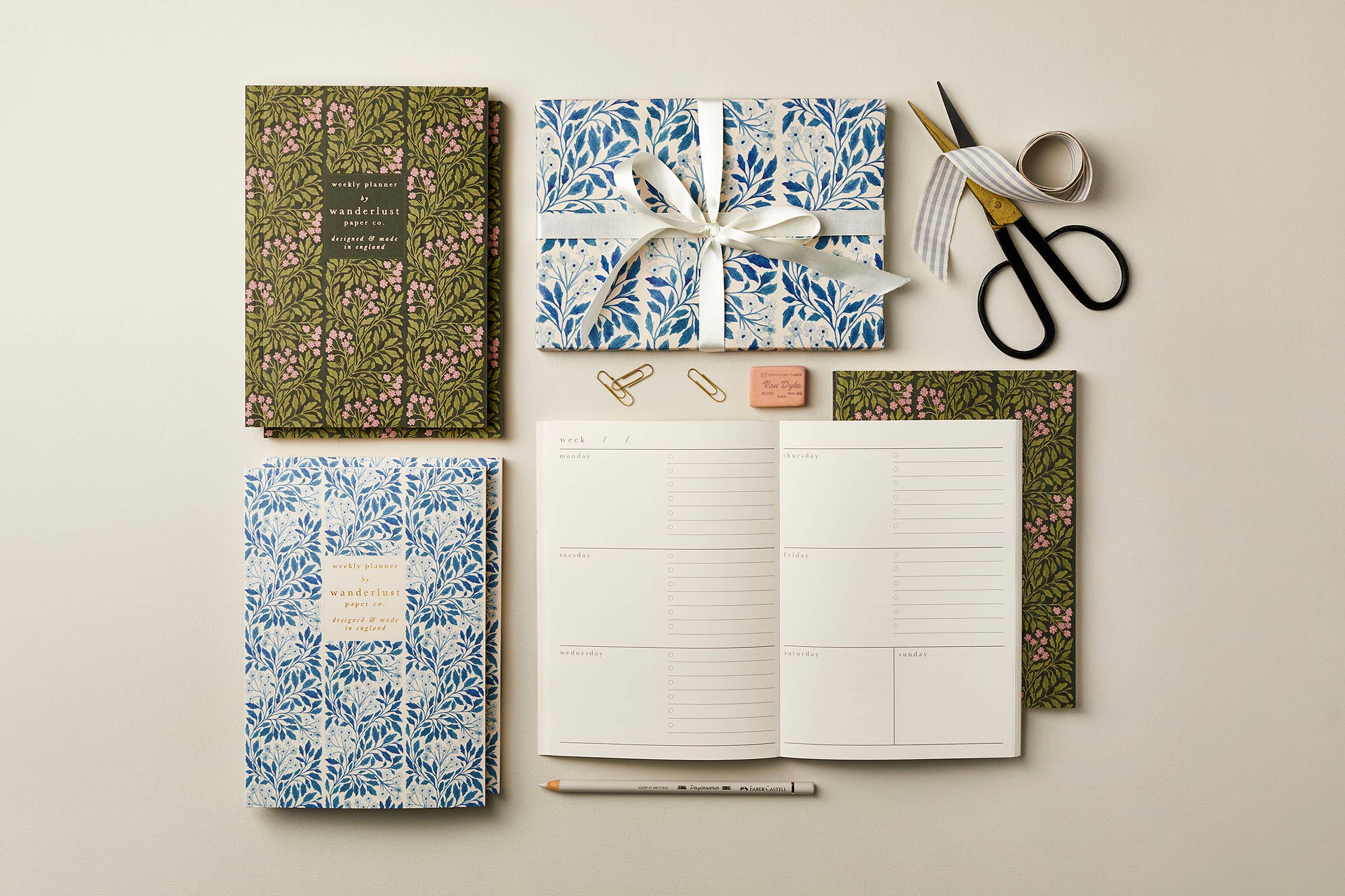 Blue Flora Weekly Planner - Undated