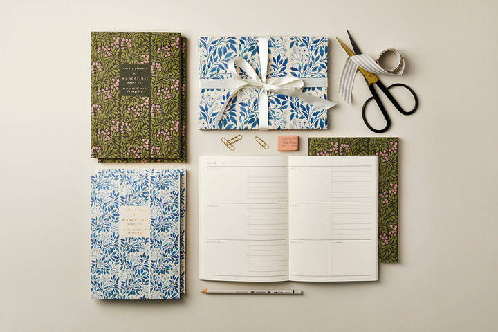 Blue Flora Weekly Planner - Undated