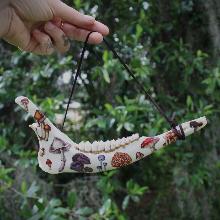 Hanging Decorative Deer Jawbone