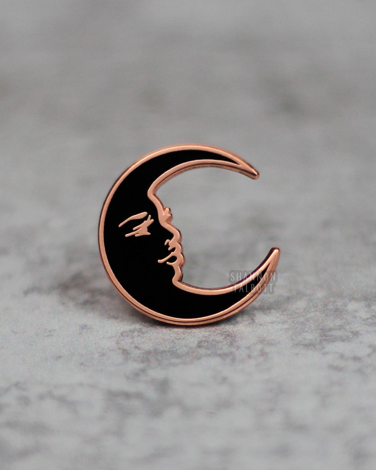 La Luna Moon Pin - Black