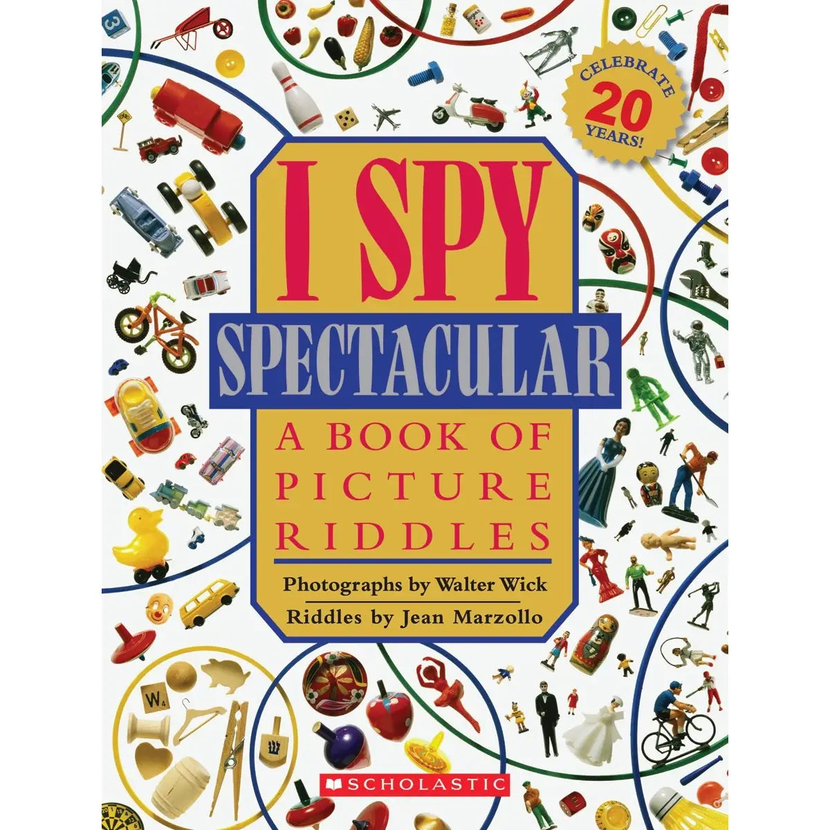 I Spy: A Book of Picture Riddles - 15 Styles