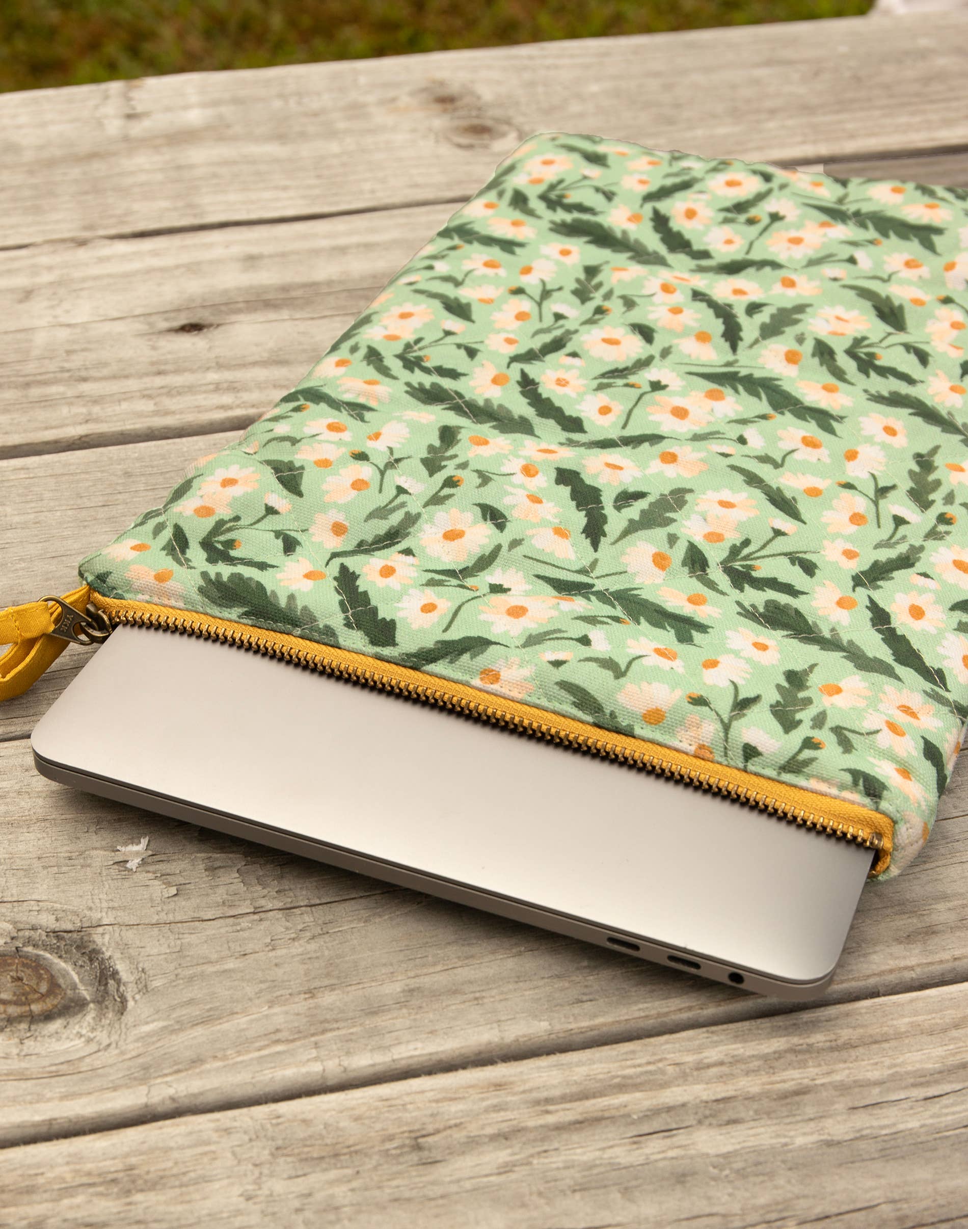 Montauk Quilted Travel Case