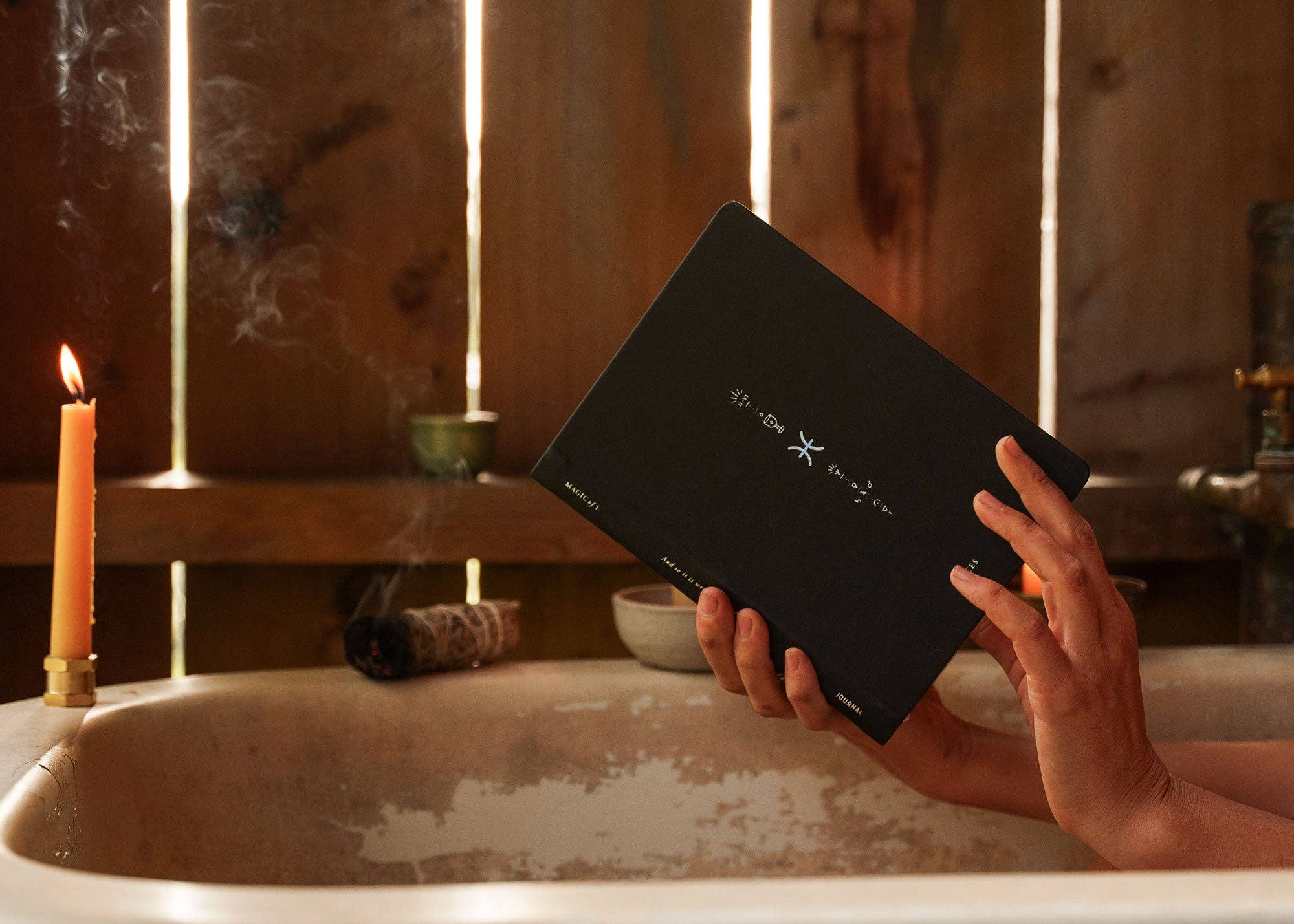 Magic of I - Zodiac Journal - Pisces