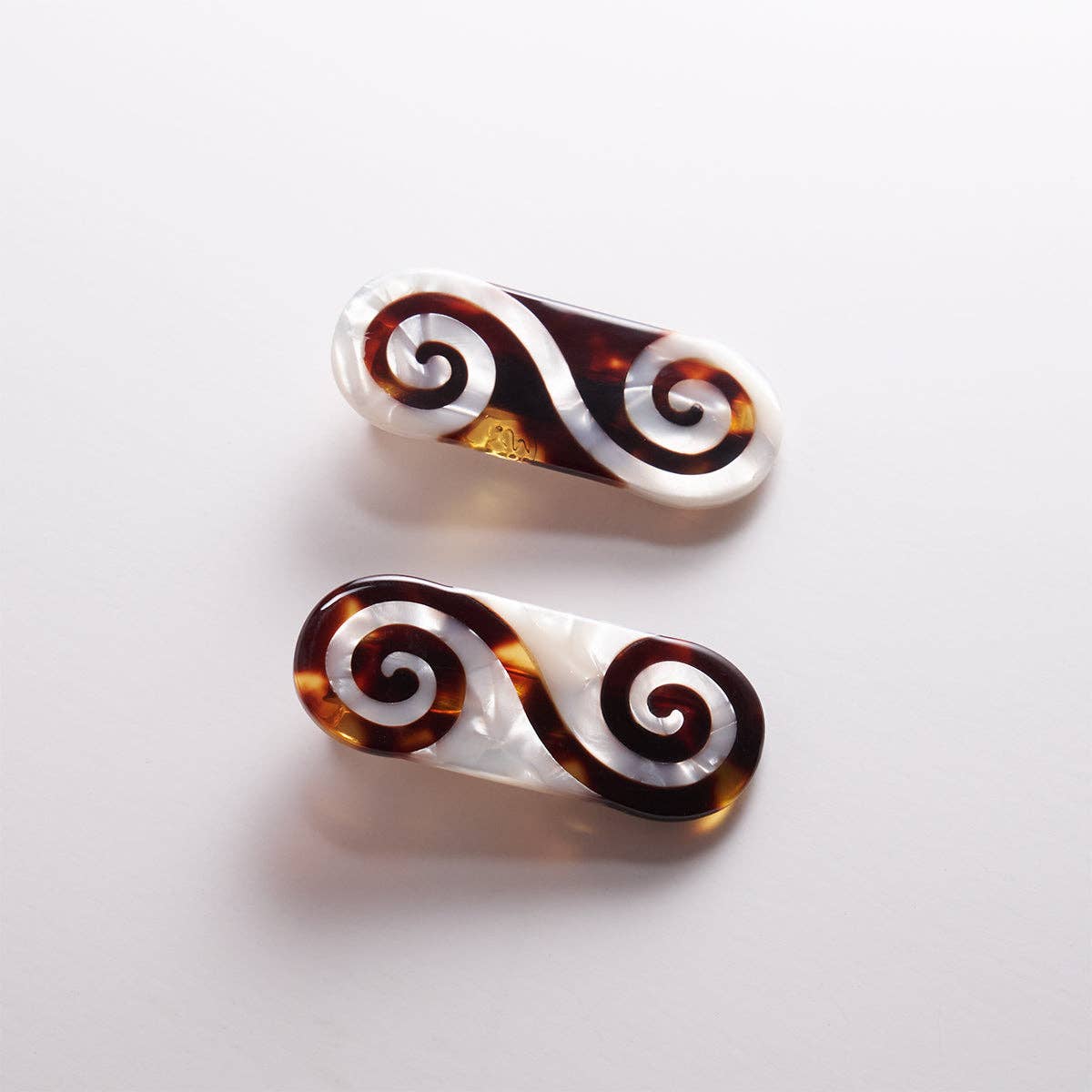 Winding Path Tortoise Alligator Clip Set