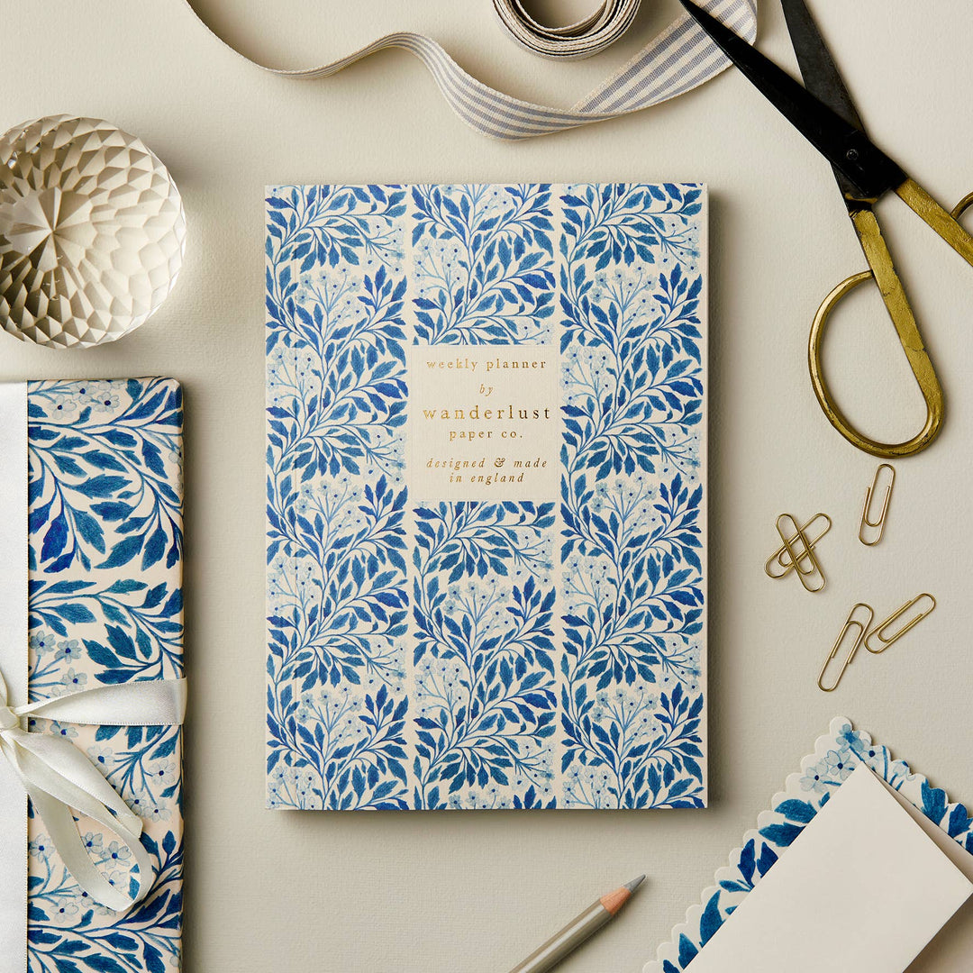 Blue Flora Weekly Planner - Undated