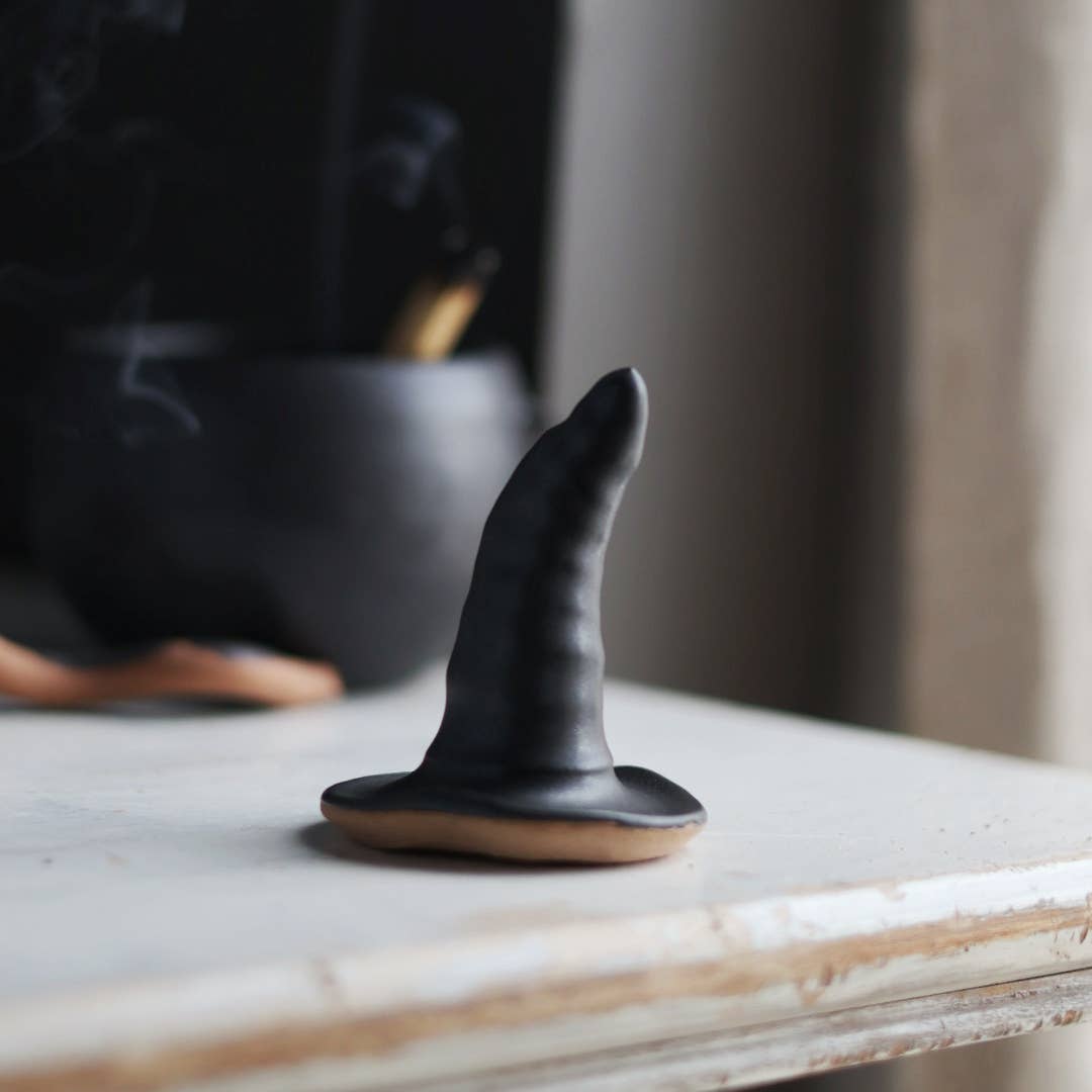 Black Witch's Hat Handmade Ceramic Ring Holder