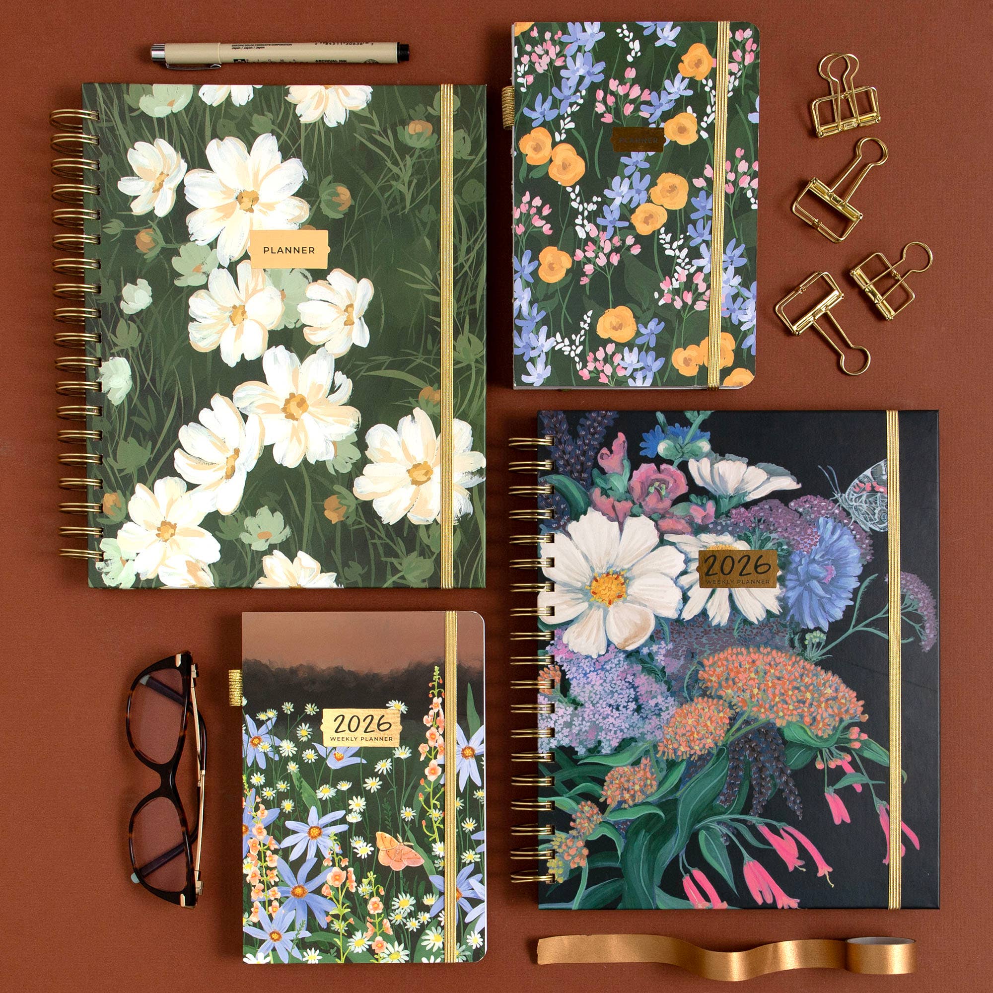 Dark Riverbend Floral Planner: 2026 Calendar Year