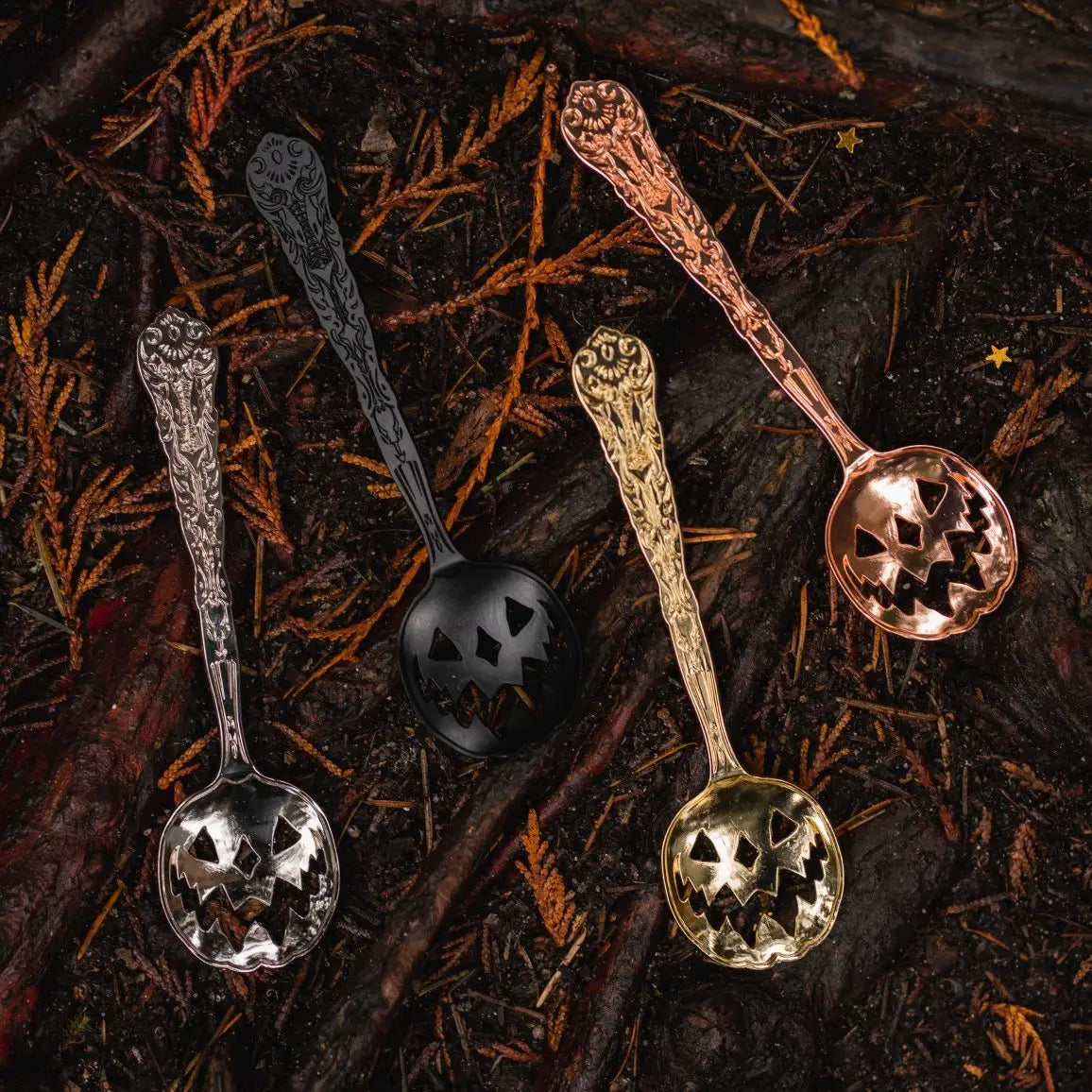 Haunted Hallows Tea Spoons - Silver