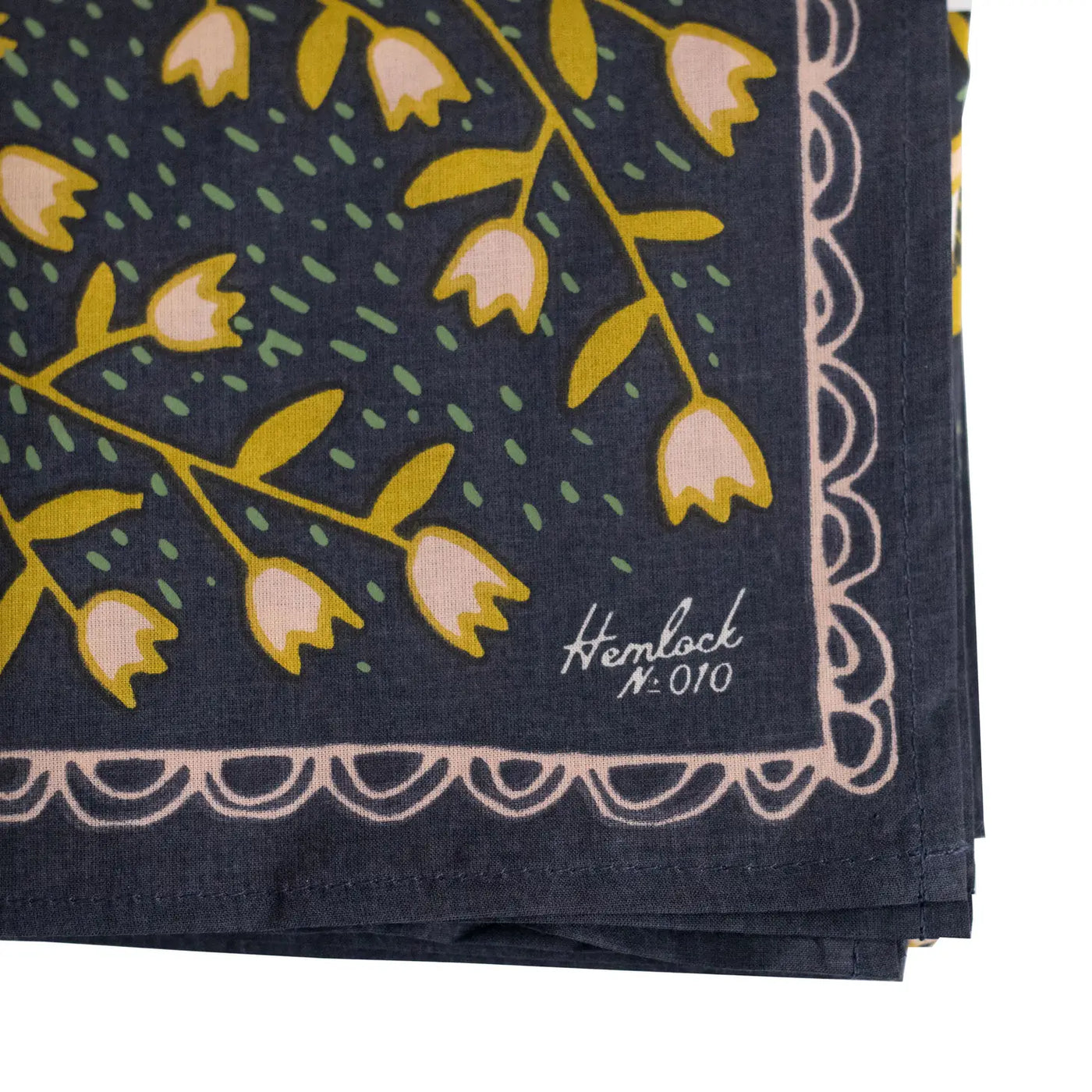 Tulips Bandana - No. 010