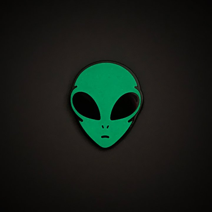 Alien Enamel Pin - (GLOW-in-the-dark)