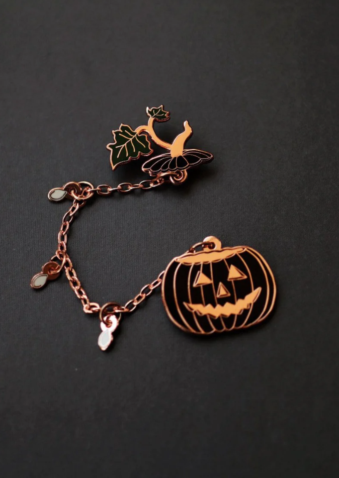 Jack-O-Lantern Chain Brooch Pin - Orange