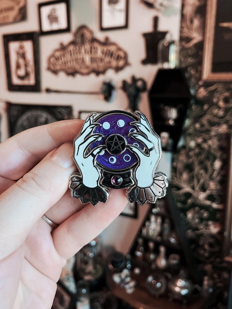 Lunar Psychic - Interactive Rotating Crystal Ball Pin