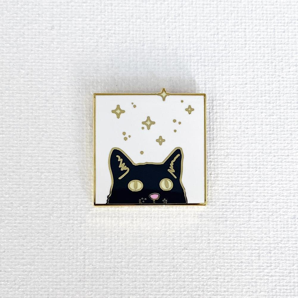 Mesmerized Cat Pin