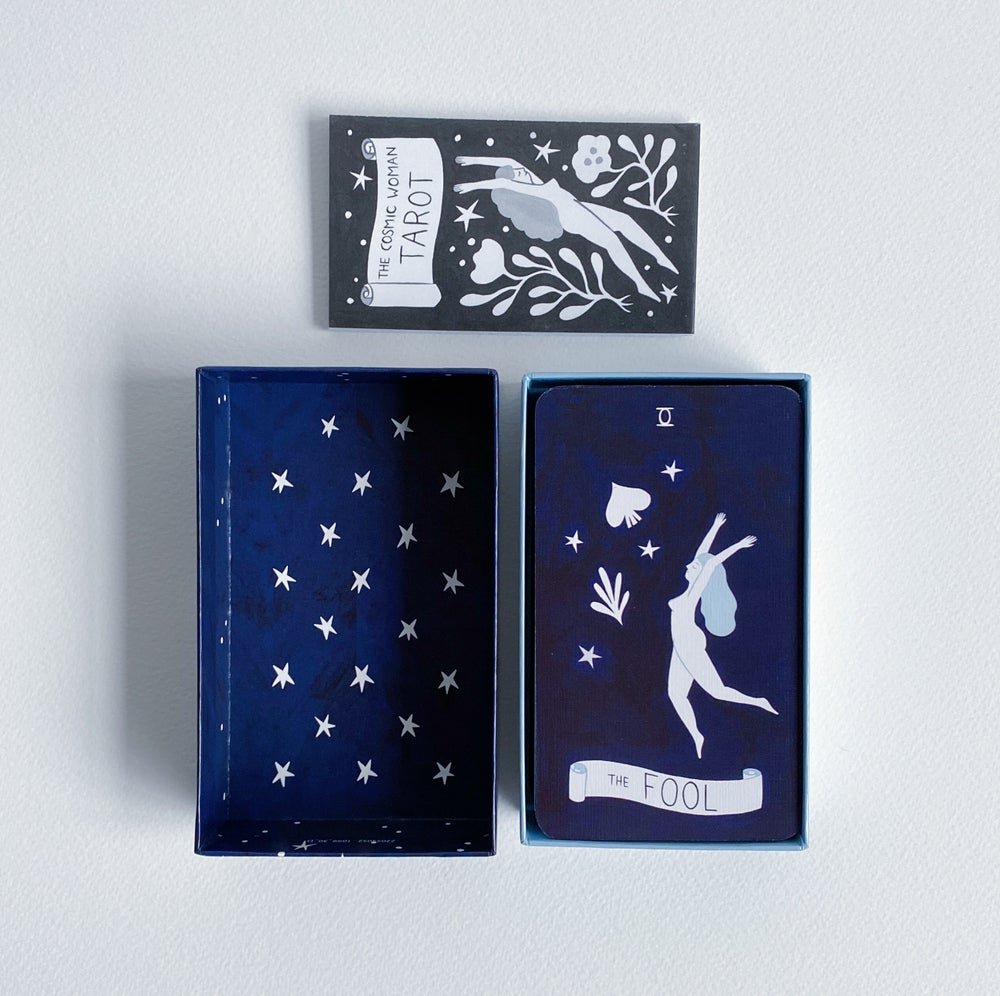 The Cosmic Woman Tarot Deck