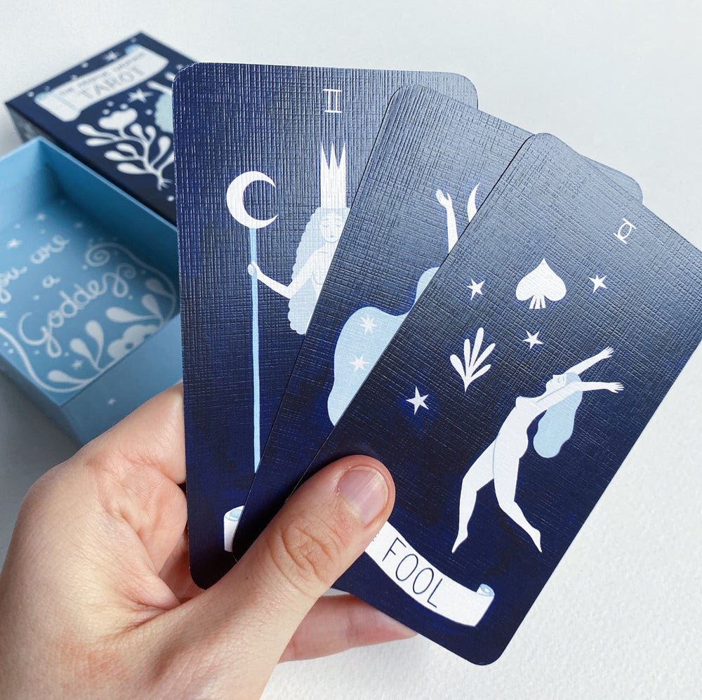 The Cosmic Woman Tarot Deck